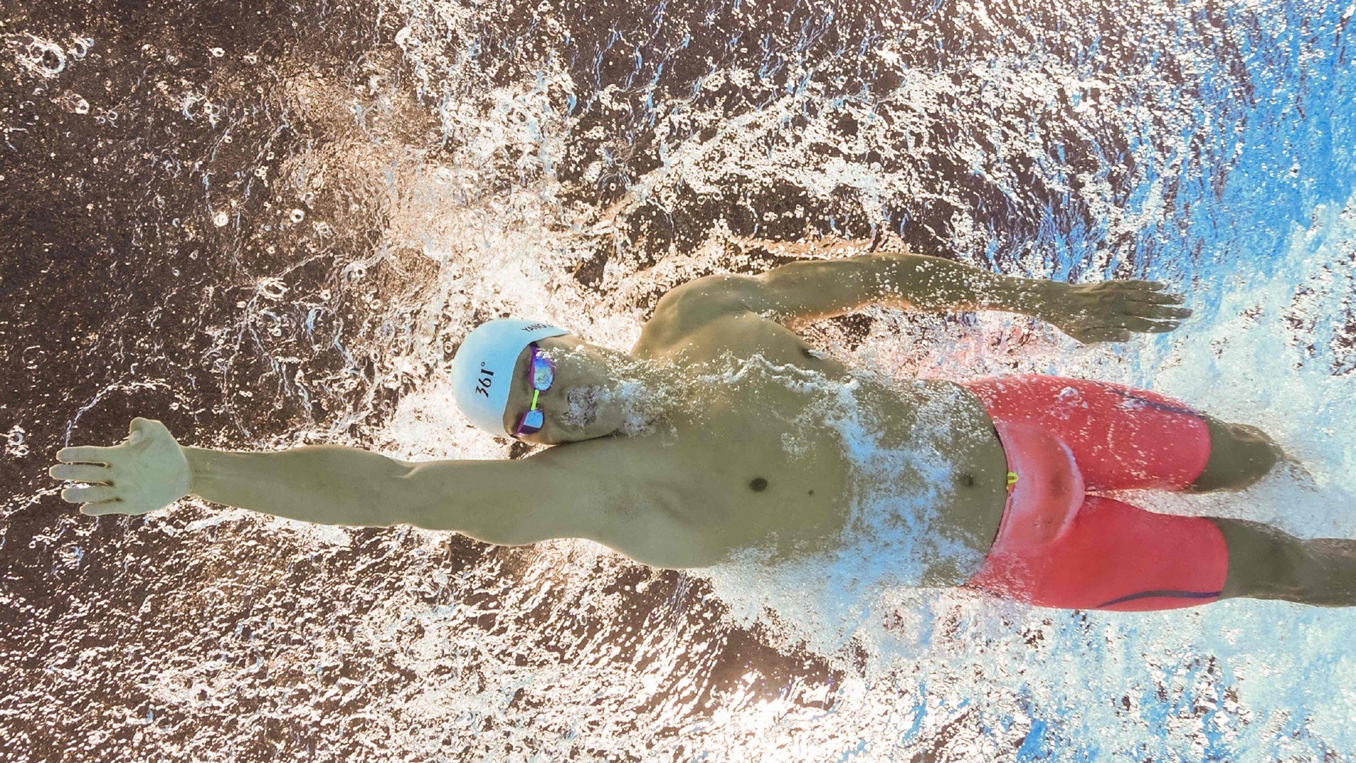 凯特·道格拉斯泳姿优雅，实力硬核，道格拉斯 凯瑟琳