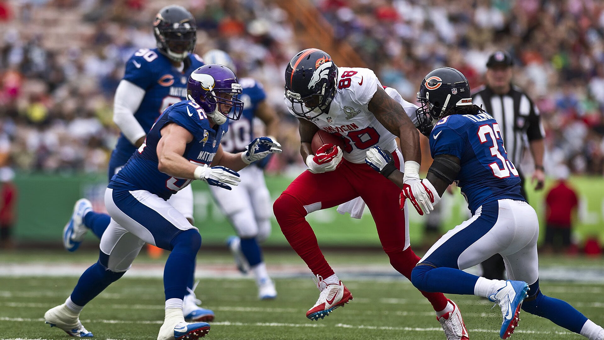 库里赛前热身三分十投十中状态神勇，库里参加三分球大赛